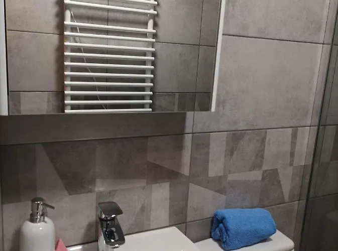 Planinska Kuca Kata -zabac * 亚霍里纳